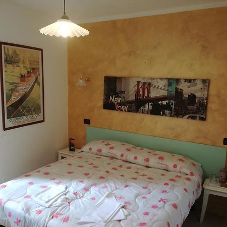 Affittacamere Ca' Dei Lisci Riomaggiore Exterior foto