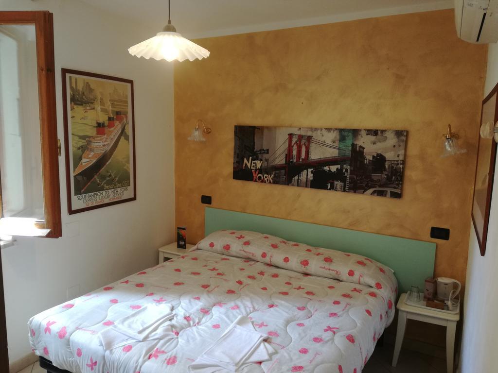 Affittacamere Ca' Dei Lisci Riomaggiore Exterior foto